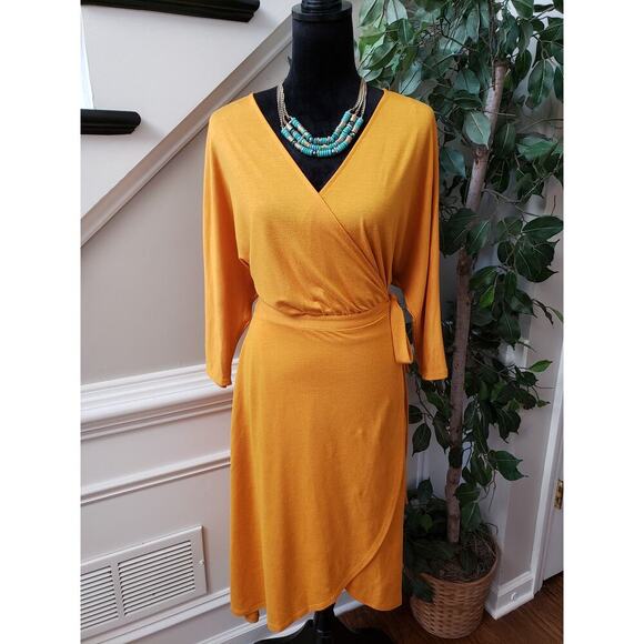 a.n.d Knee Length Dress Womens Small Yellow Long Sleeve V Neck Belted Open Front - Picture 3 of 13